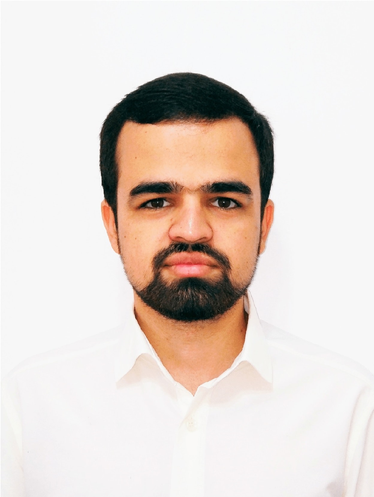 اعضا و مشاوران حقیقی -